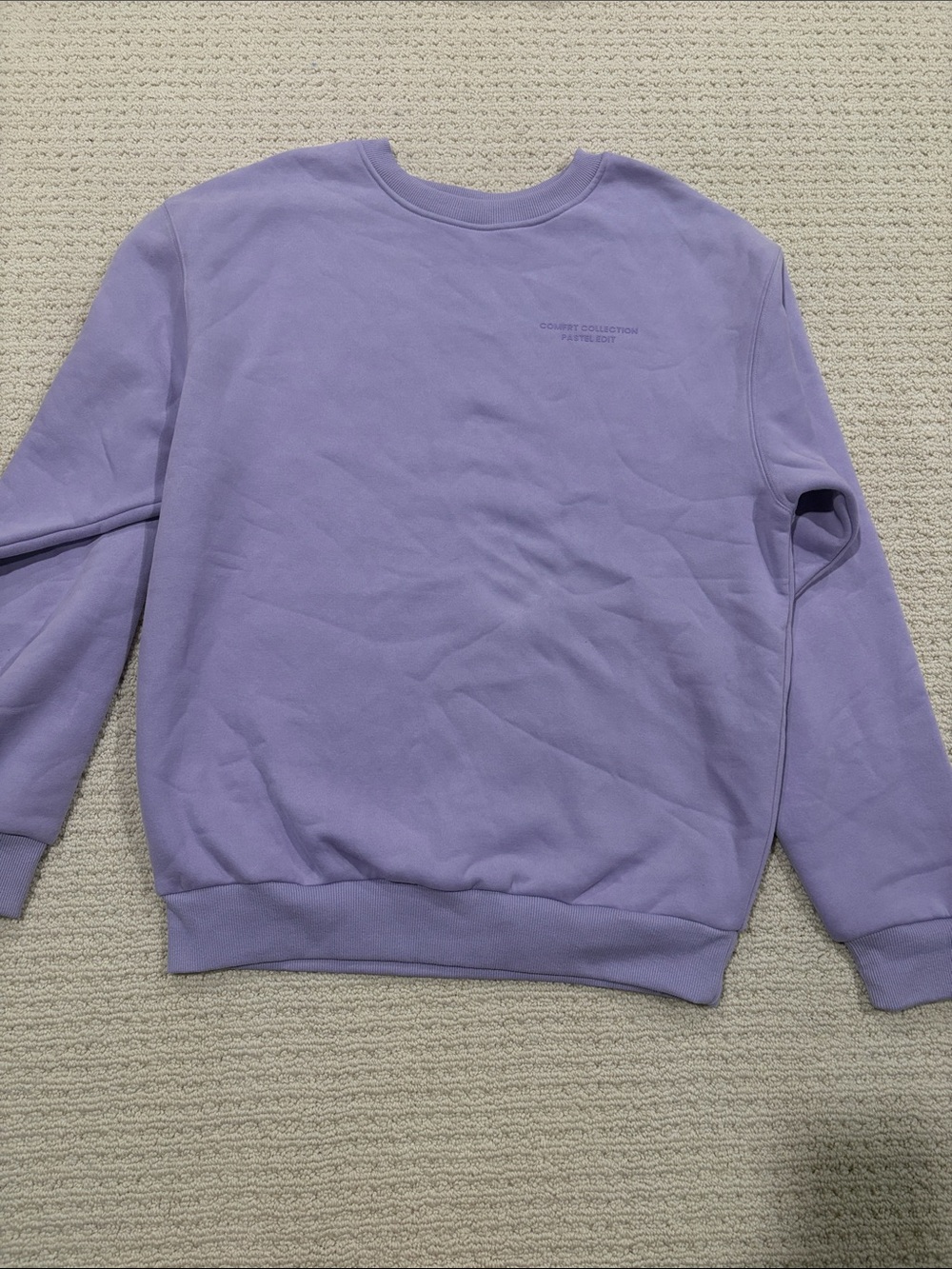Lavender Crewneck Sweatshirt - Women's Classic Pullover